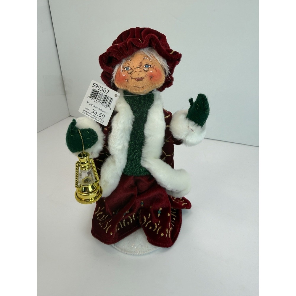 AnnaLee Mobilitee Doll 9 Inch 2007 Gold Glitz Mrs Santa Gold‎ Thread Faux Fur